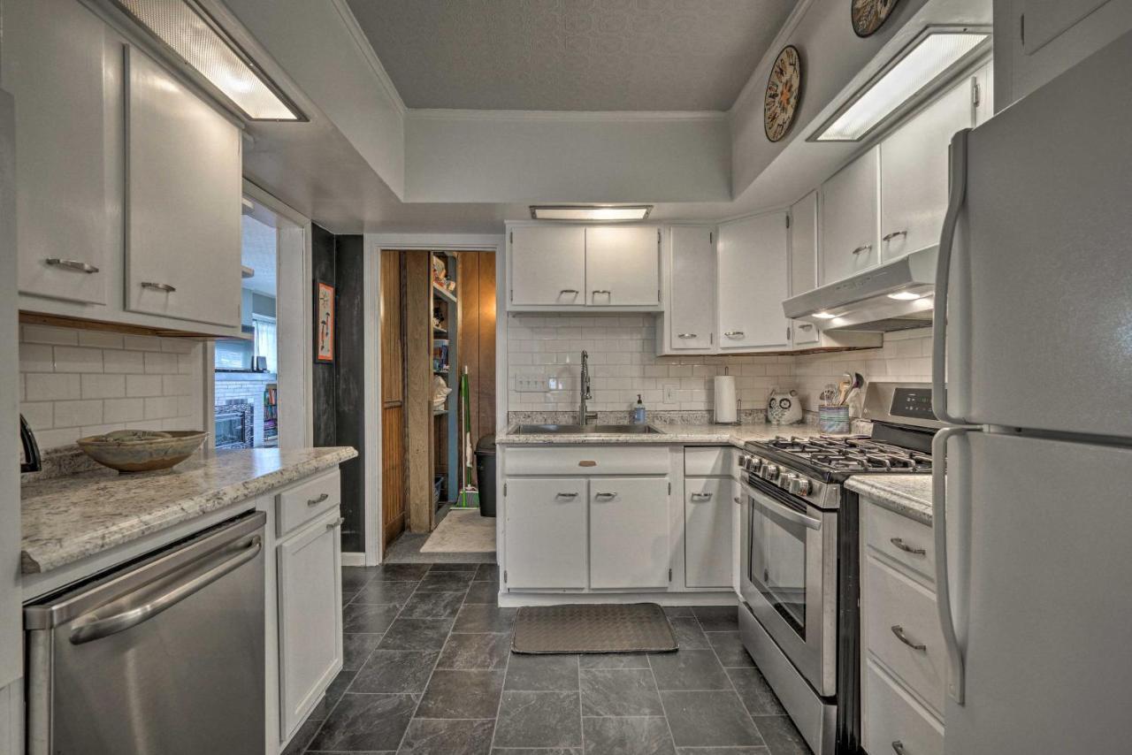 Comfortable Craftsman Home - 2 Miles To Ub Campus! Buffalo Zewnętrze zdjęcie